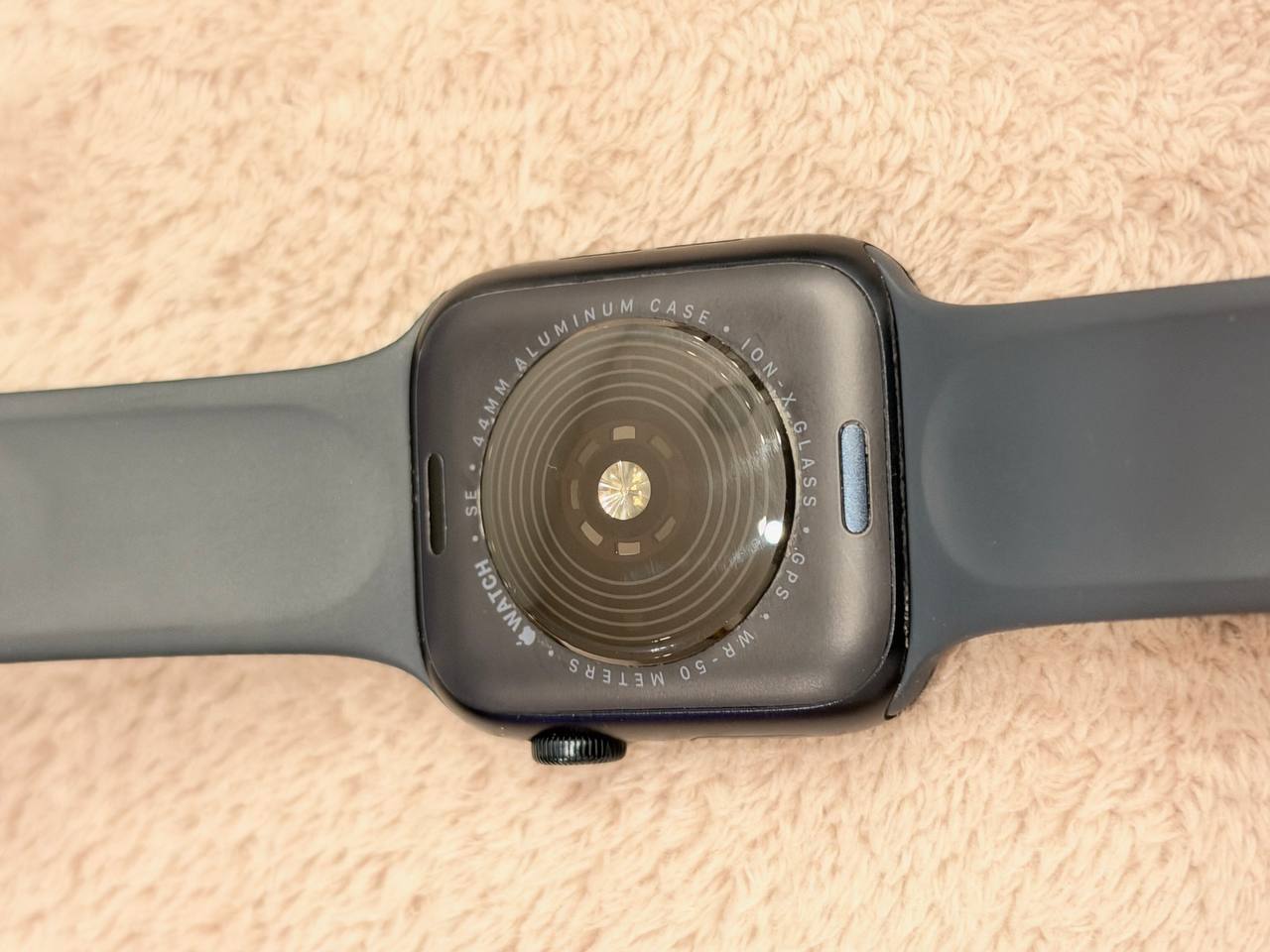 Apple Watch SE 2 44mm