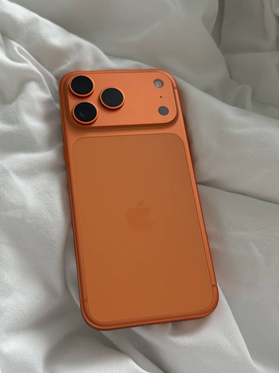 iPhone 17 Pro Max 512GB, оранжевый