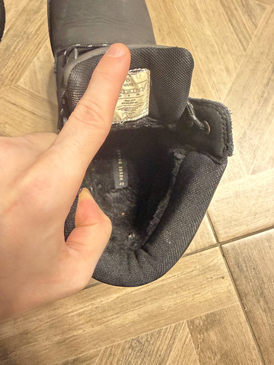 Зимние ботинки, состояние новое