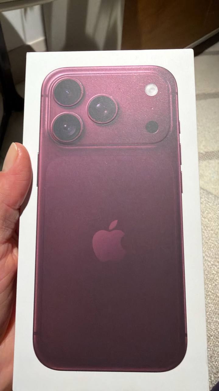iPhone 512 ГБ бордовый, новый
