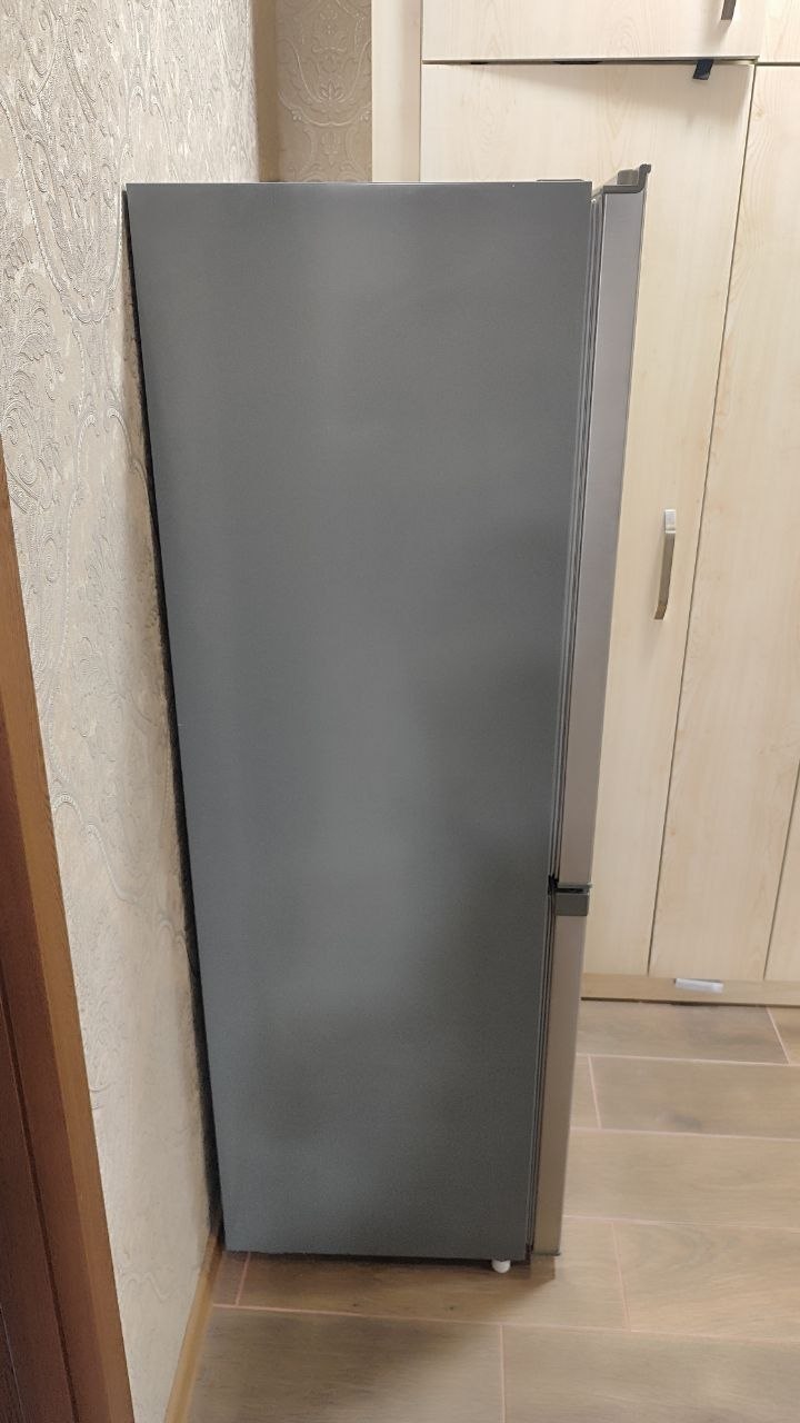 Холодильник Hisense RD-23DC Silver, 160 см