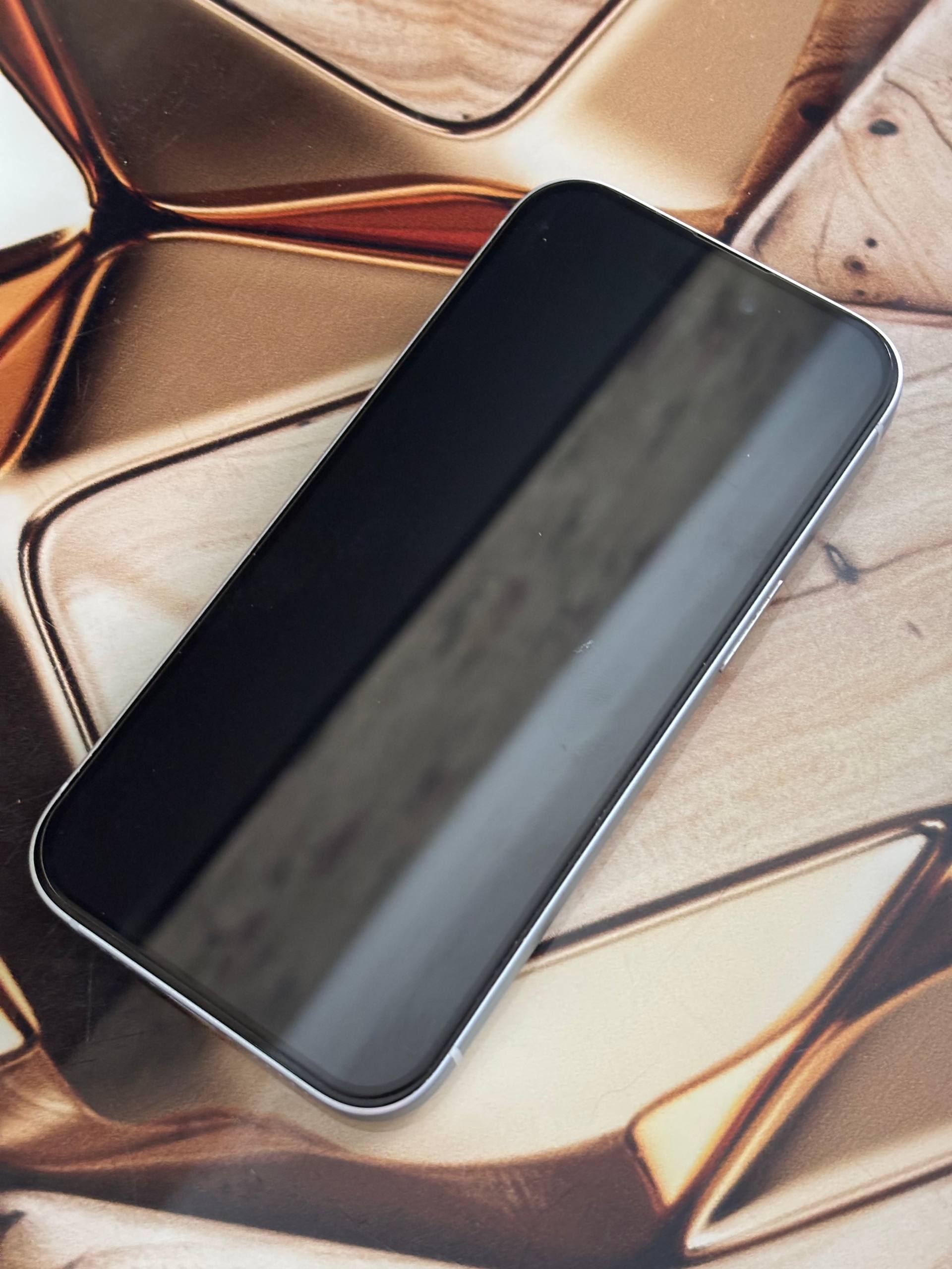 Apple iPhone 15 256GB голубой
