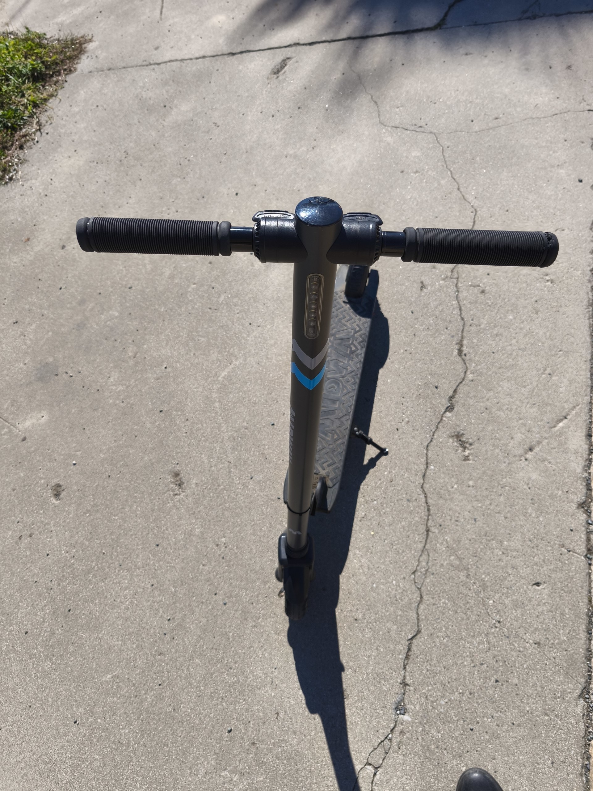 Электросамокат Midway 0809