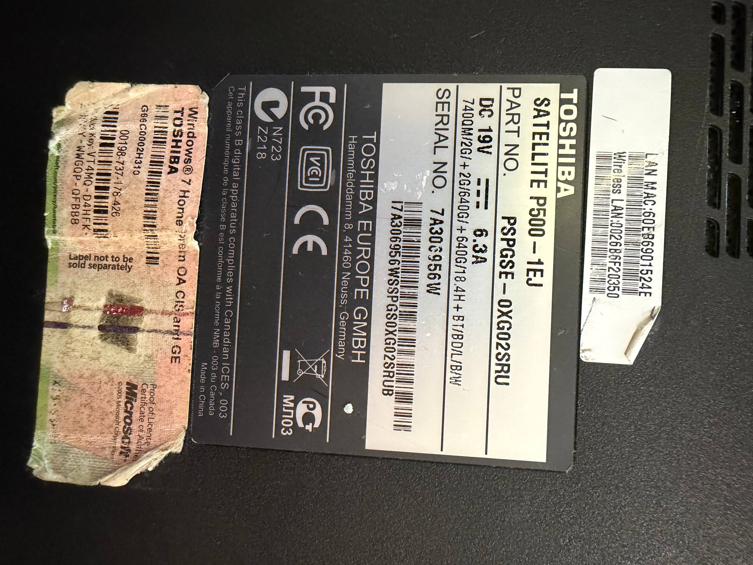 Ноутбук Toshiba Satellite P500-1EJ 18,4"