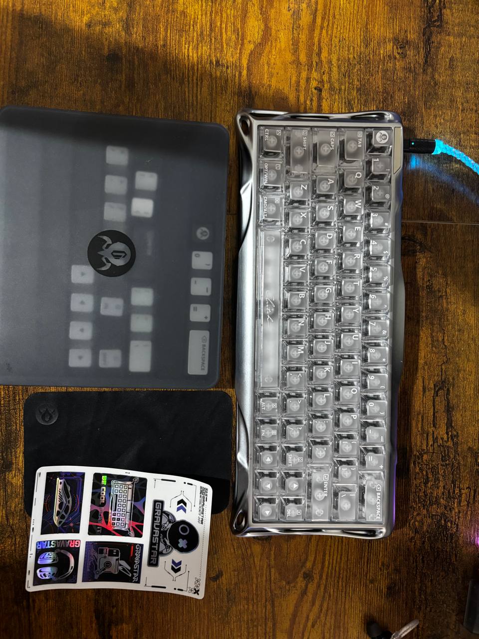 Магнитная клавиатура Gravastar V60 Pro
