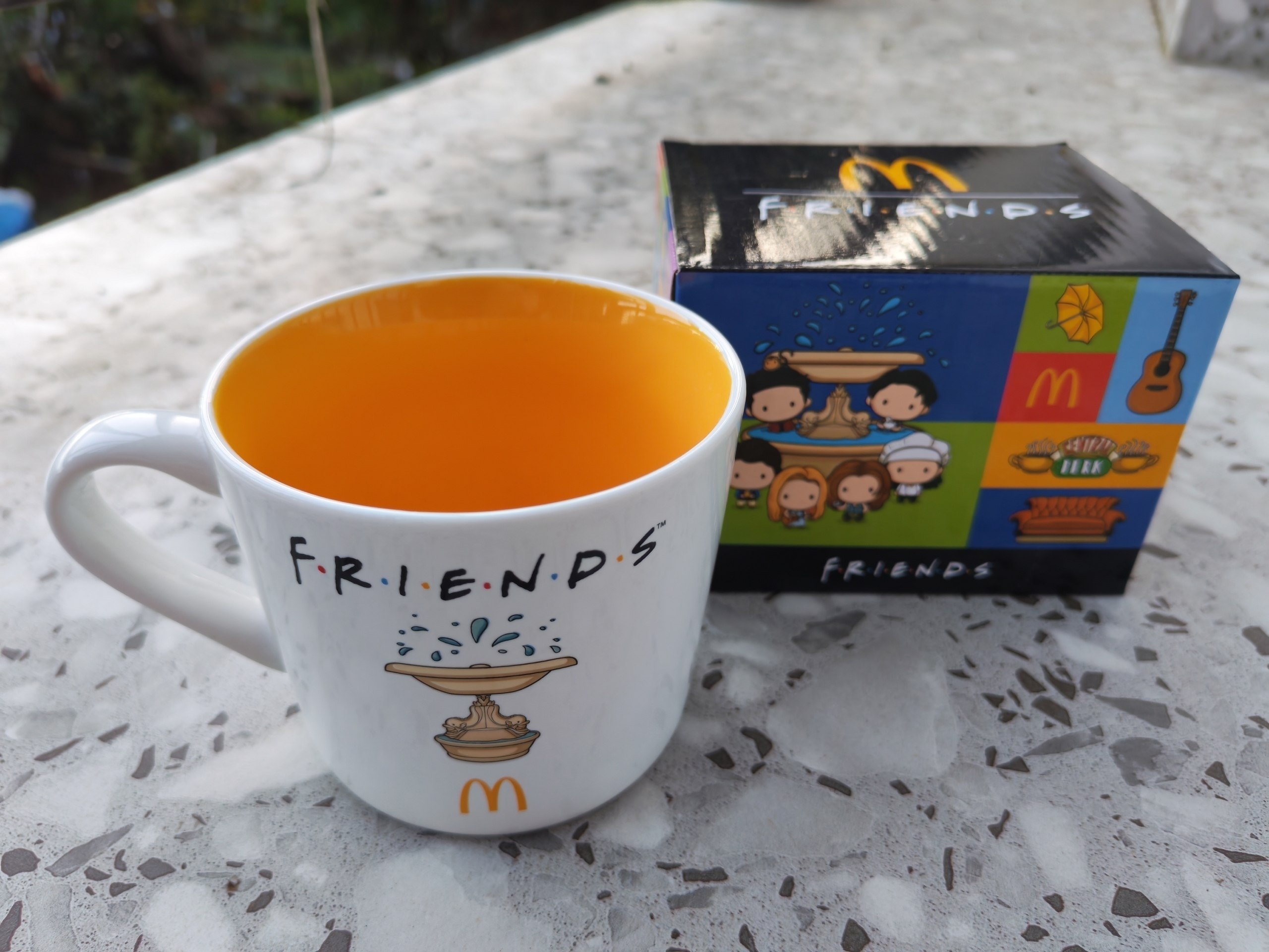 Кружка McDonald's x Friends