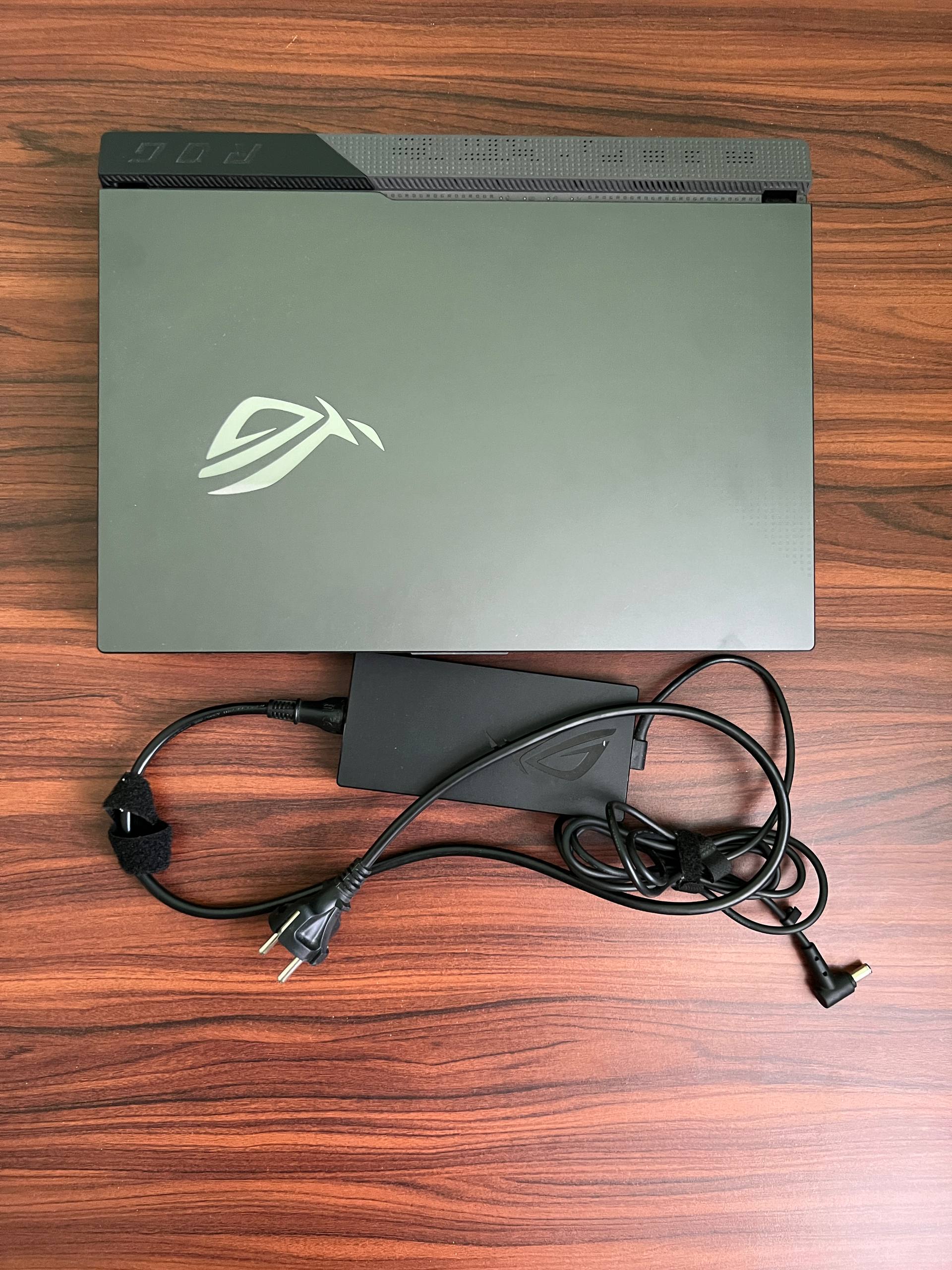 Игровой ноутбук ASUS ROG Strix G15 G513IC-HN004