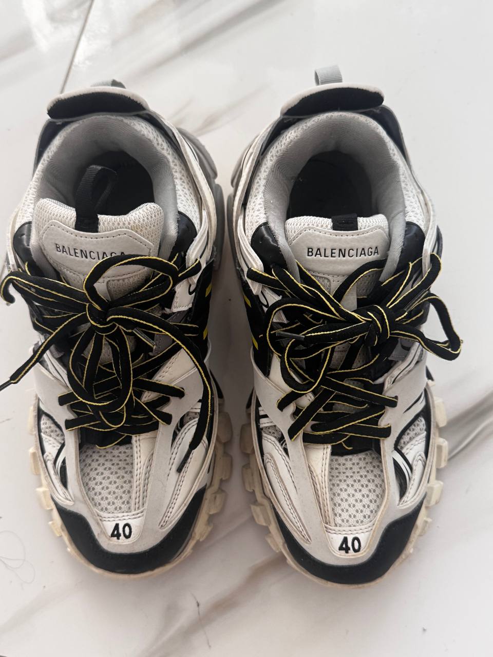 Balenciaga кроссовки на стопу 26 см
