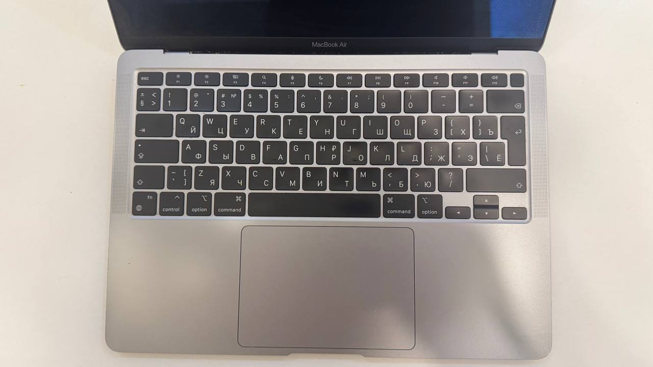 MacBook Air M1 13" 8/256