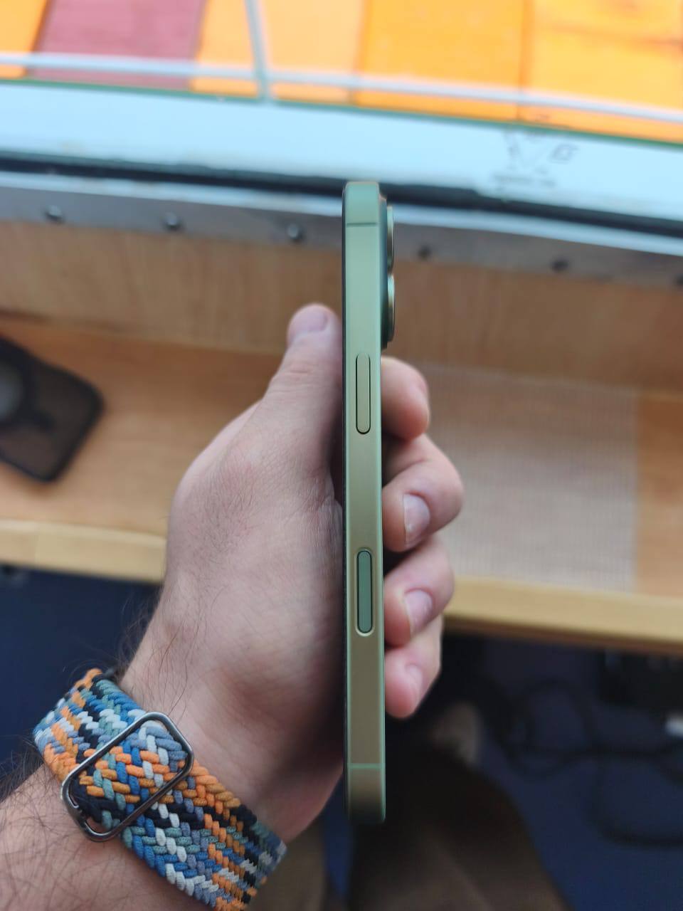 iPhone 17 256 ГБ + Apple Watch Series 8 32 ГБ (комплект)