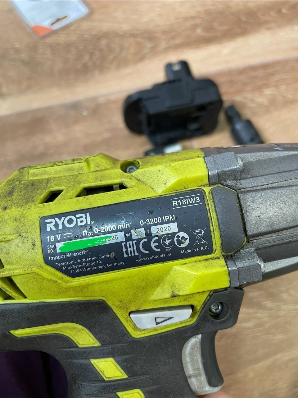 Ударный гайковёрт Ryobi ONE+ R18IW3 18V 1/2"