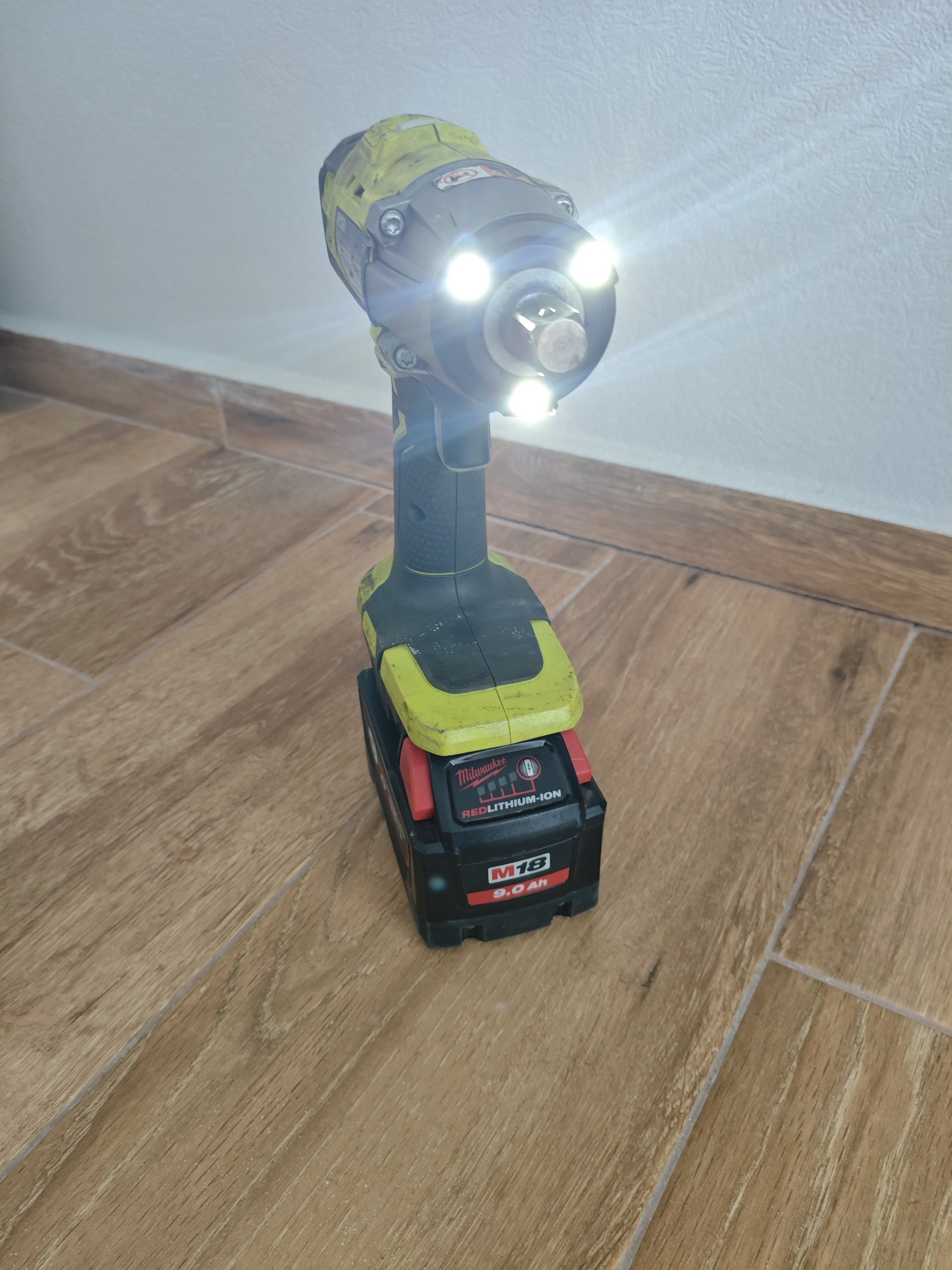 Ударный гайковёрт Ryobi ONE+ R18IW3 18V 1/2"