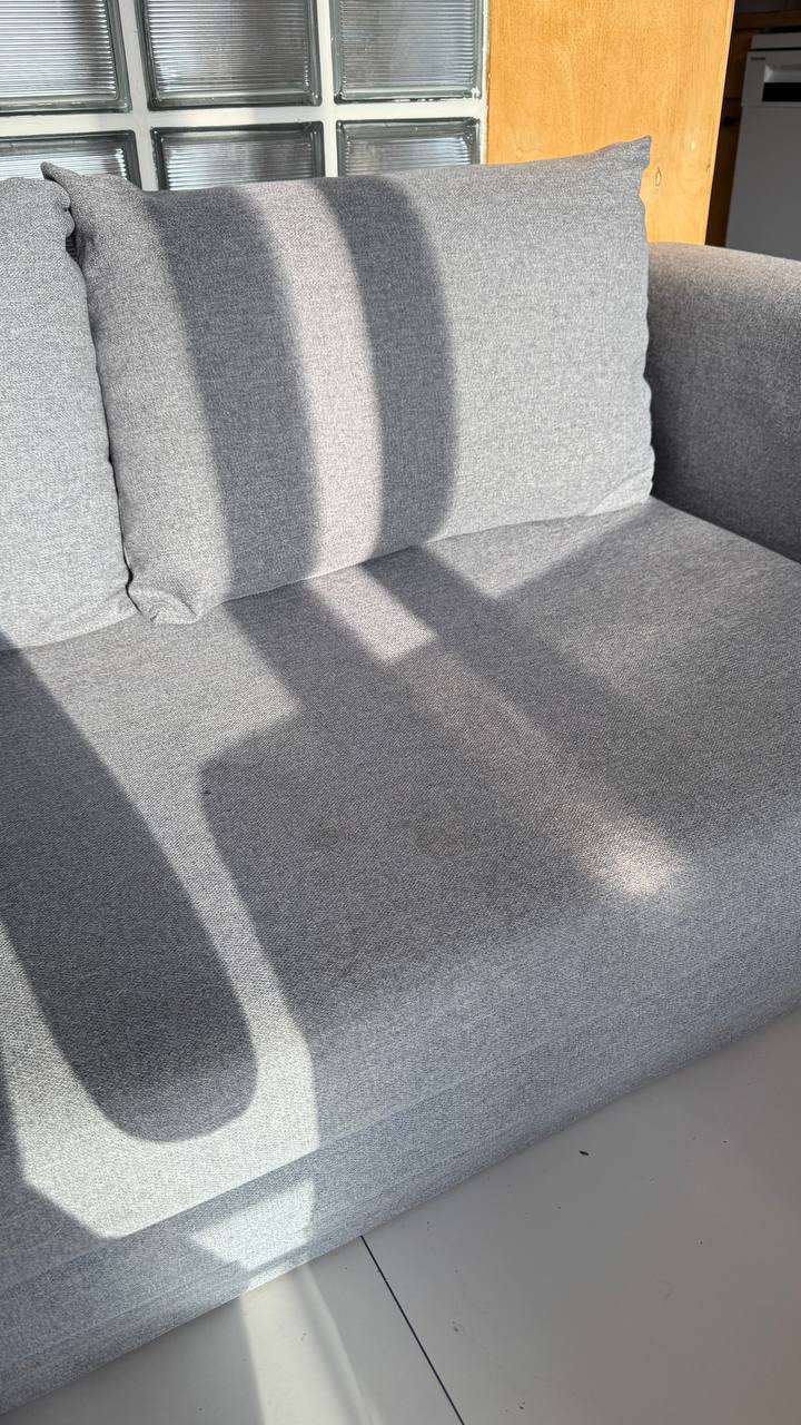 Диван IKEA, 150 см, раскладной