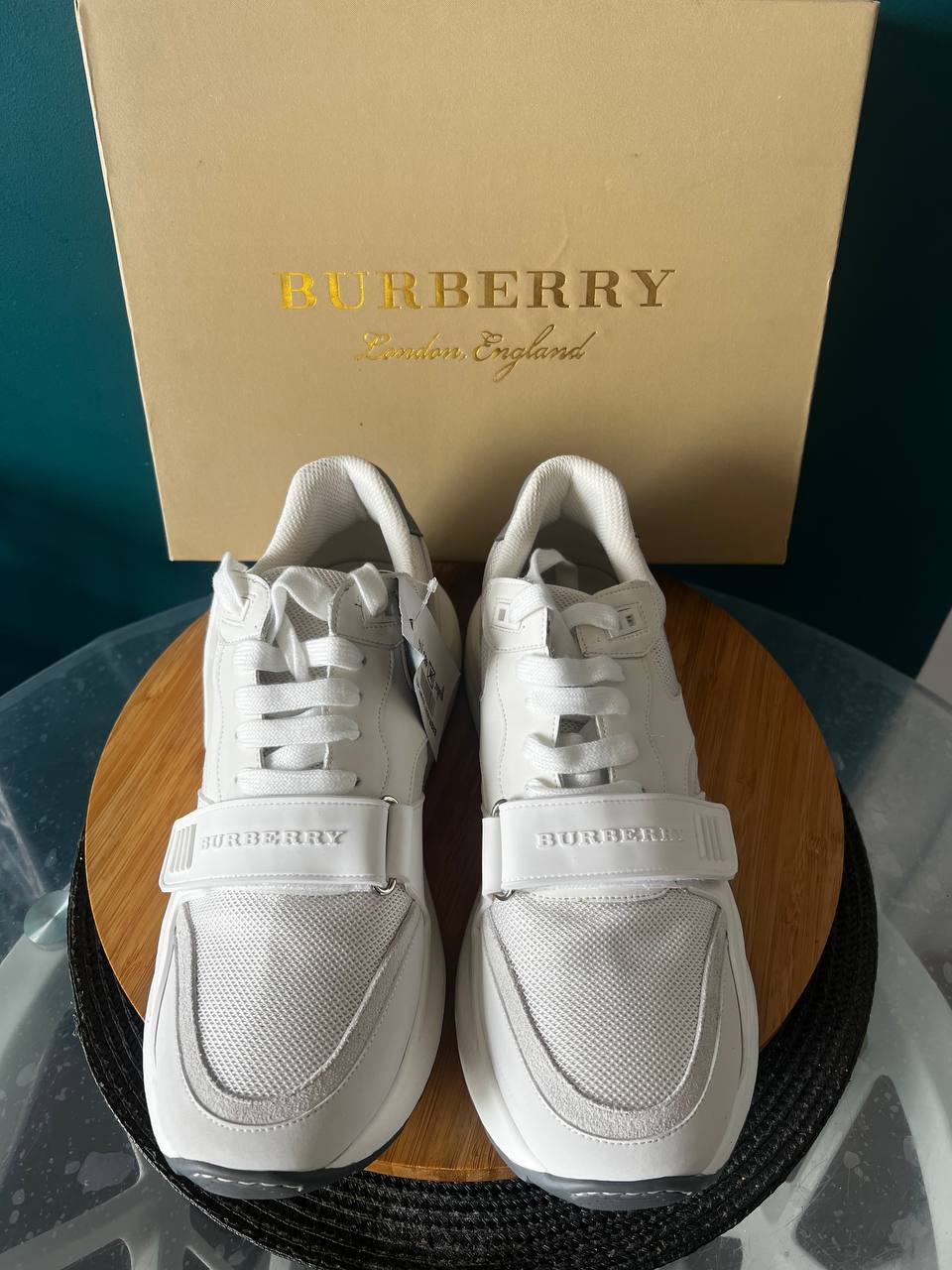 BURBERRY кроссовки, 43 EU, новые
