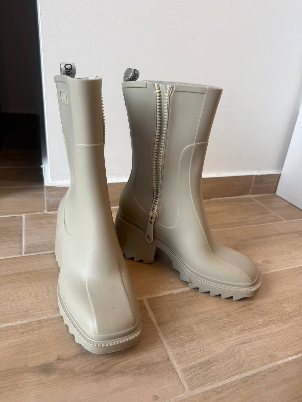 Резиновые сапоги, размер 39-40