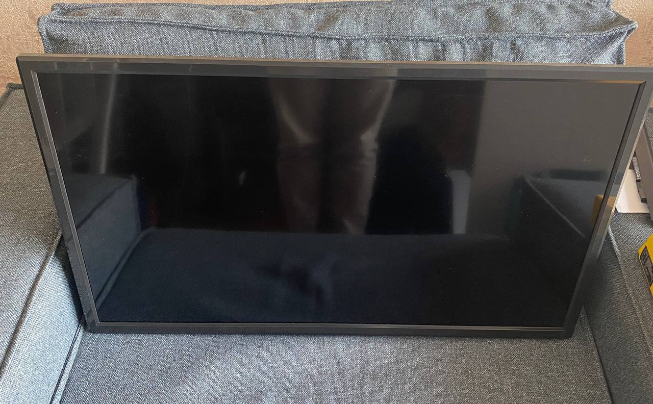 Телевизор 32"