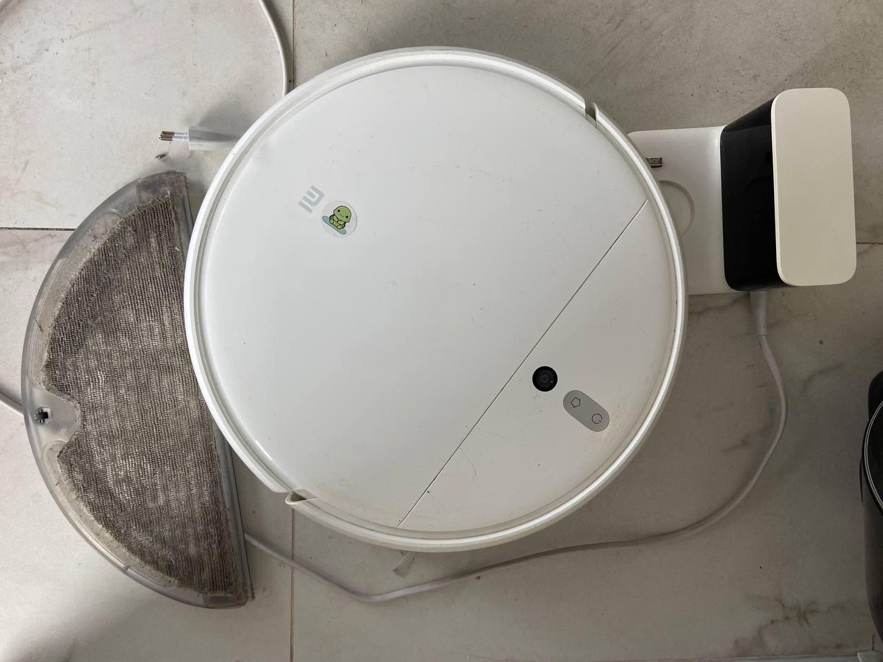 Робот-пылесос Xiaomi Mi Robot Vacuum-Mop