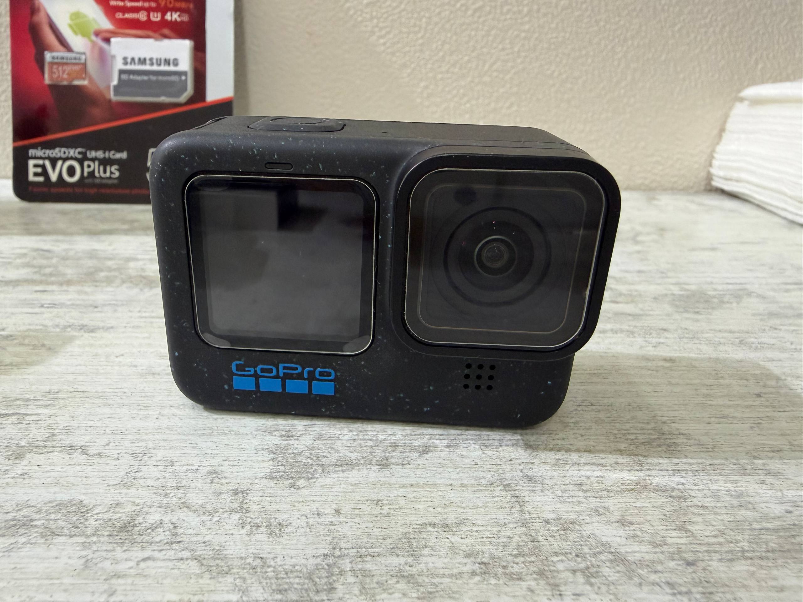 Экшен-камера GoPro 12 с полным комплектом аксессуаров