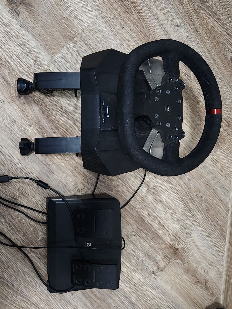 Игровой руль Artplays V-1200 с педалями