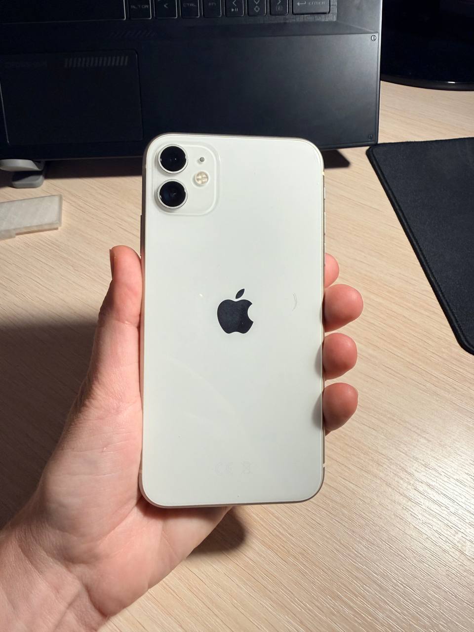 iPhone 11 128 ГБ белый
