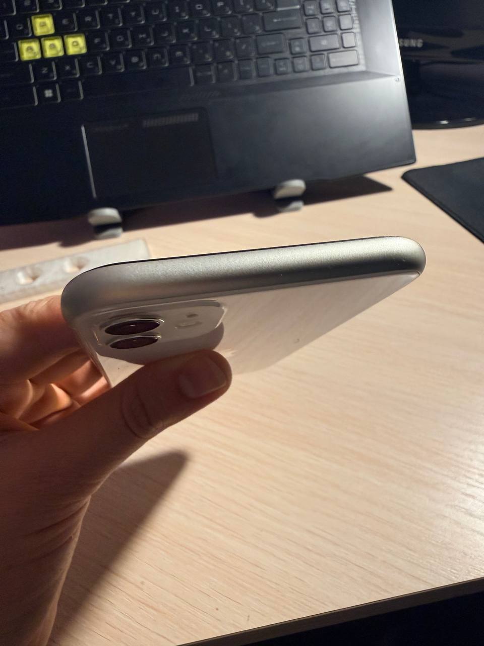 iPhone 11 128 ГБ белый