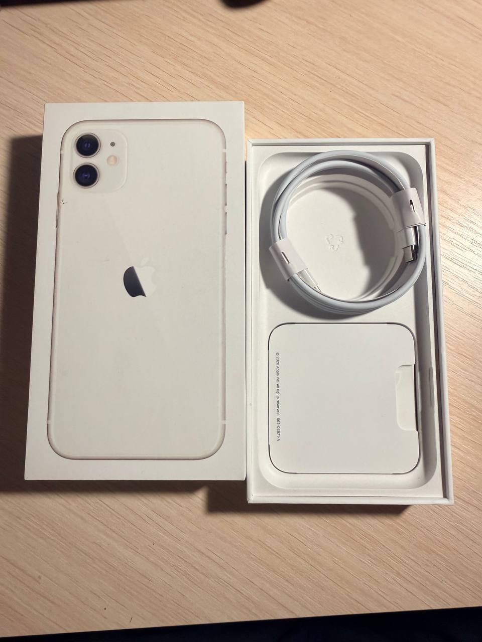 iPhone 11 128 ГБ белый