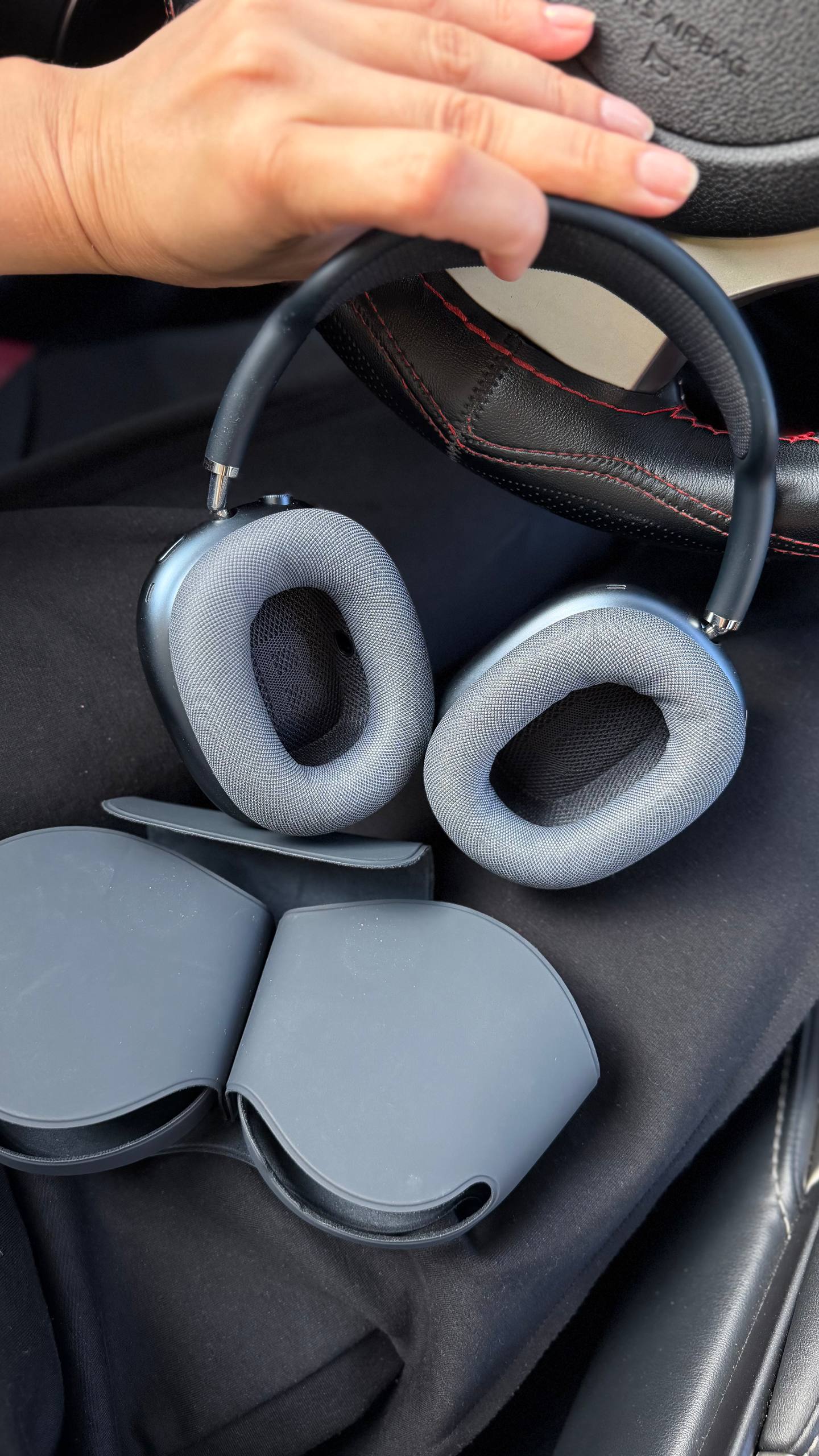 Apple AirPods Max Midnight