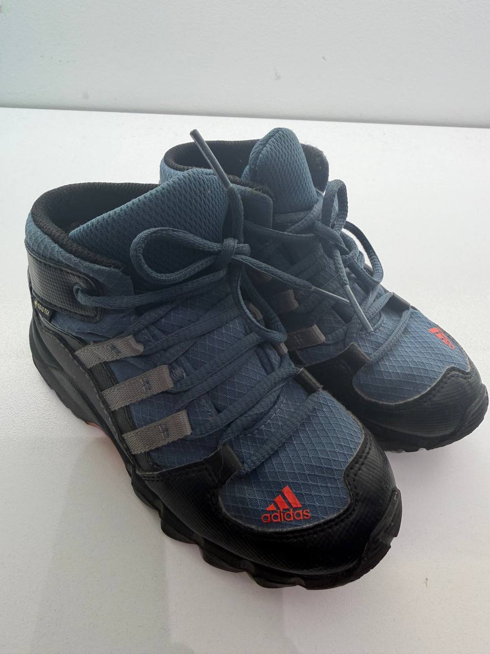 Ботинки Adidas Terrex, 26 размер