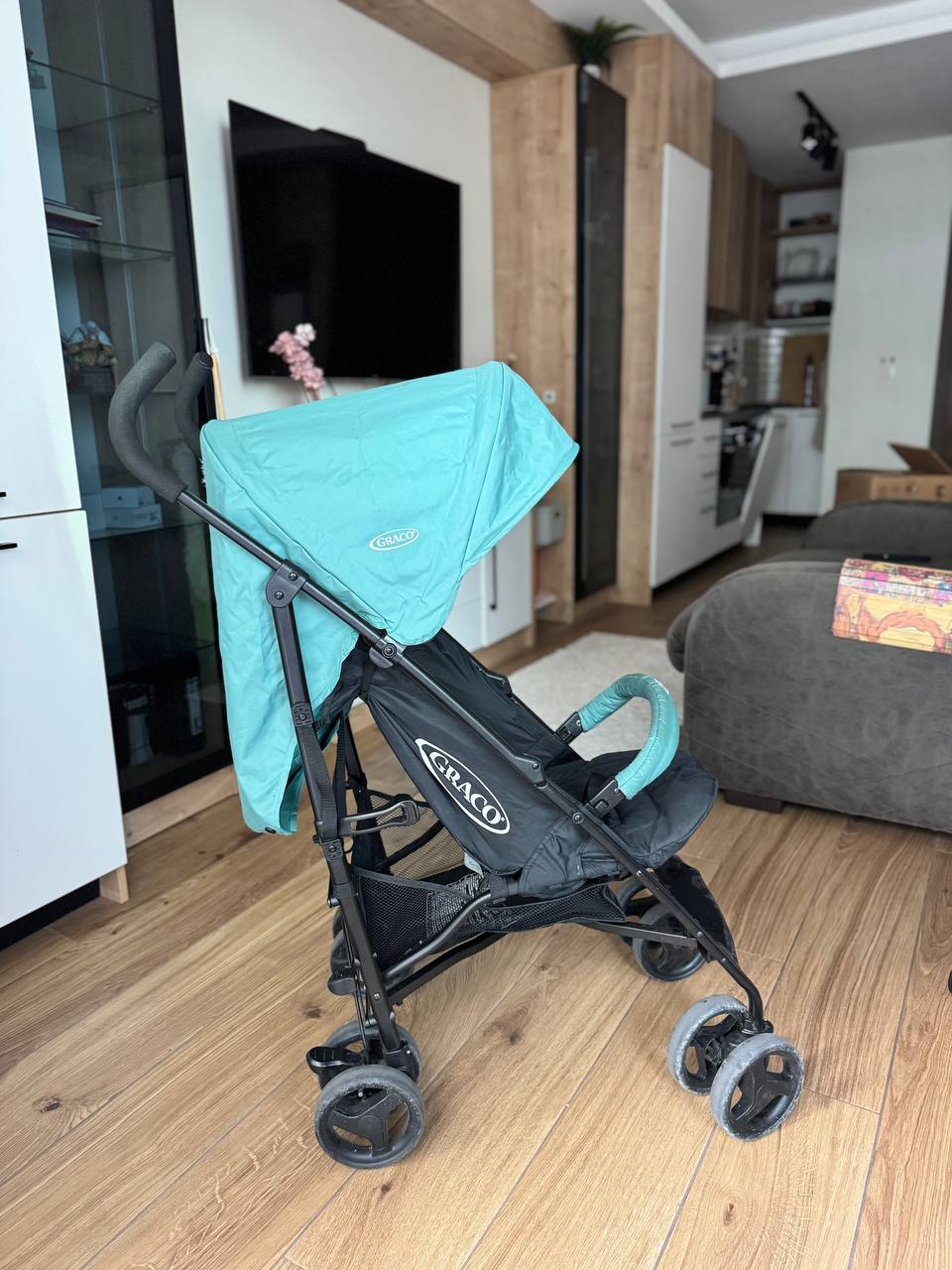 Детская прогулочная коляска Graco, мятная