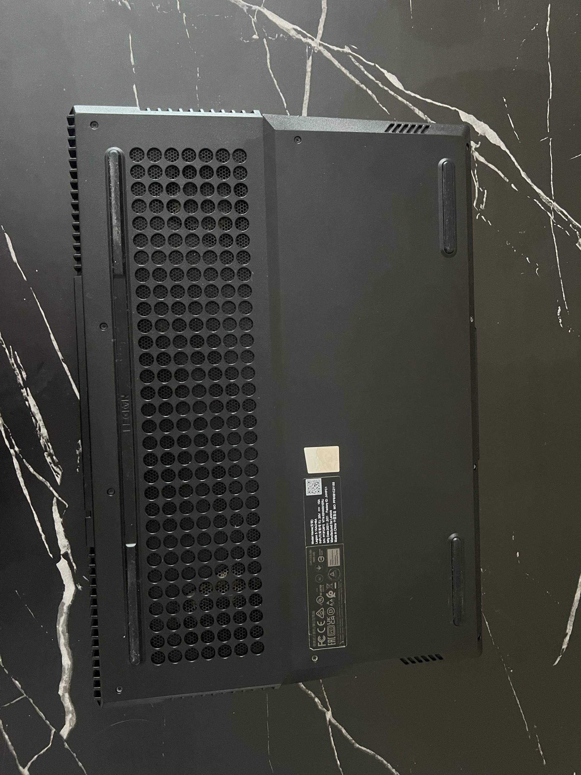 Игровой ноутбук Lenovo Legion 5 (Ryzen 5 5600H, RX 6600M, 16 ГБ, 512 ГБ)