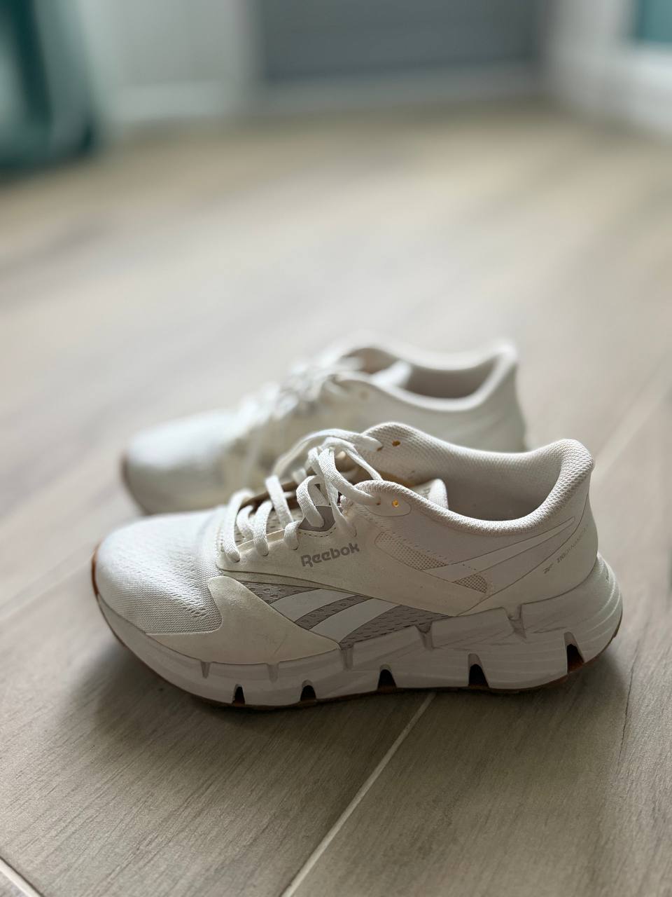 Кроссовки Reebok, размер 37.5