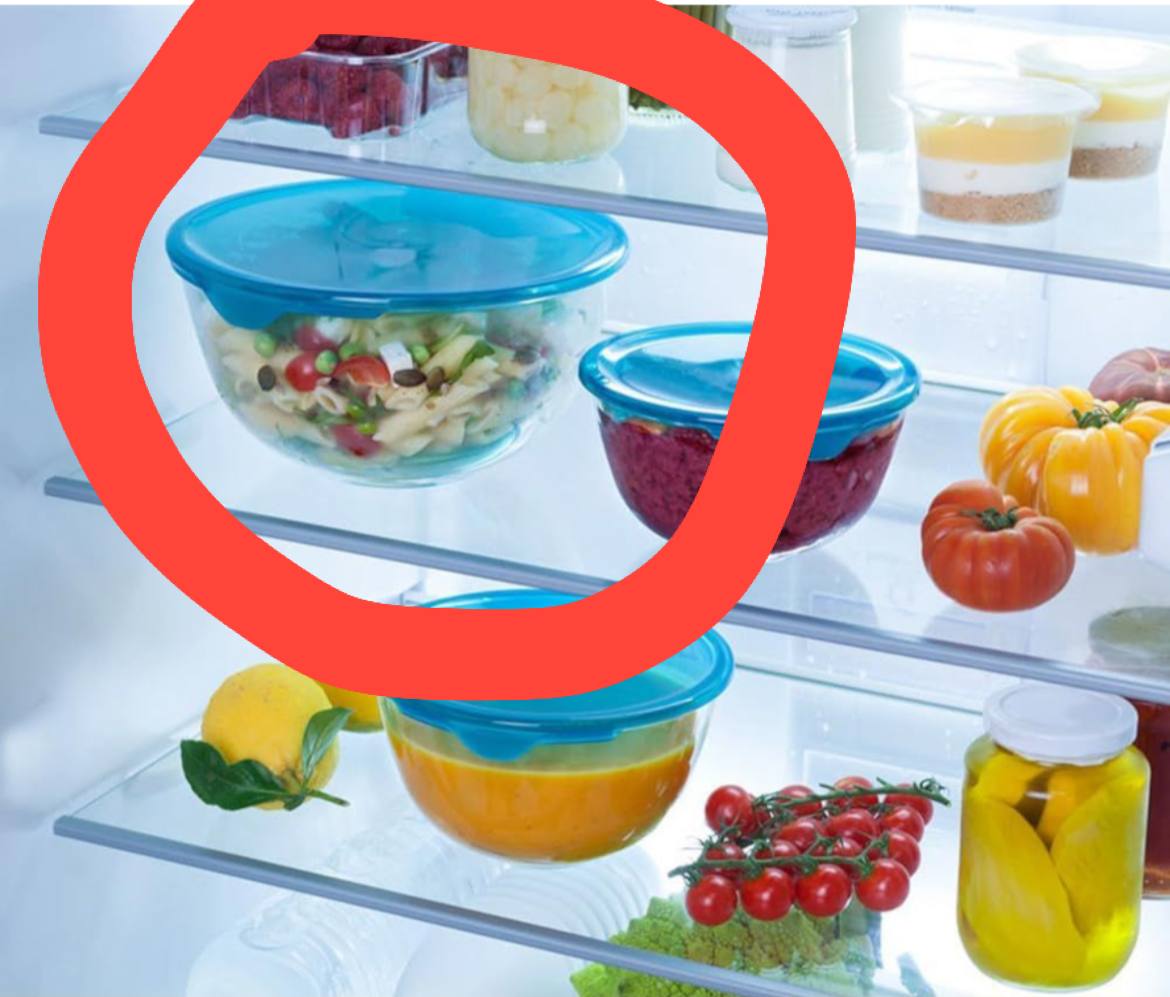 Pyrex чаша с крышкой 2,0 л