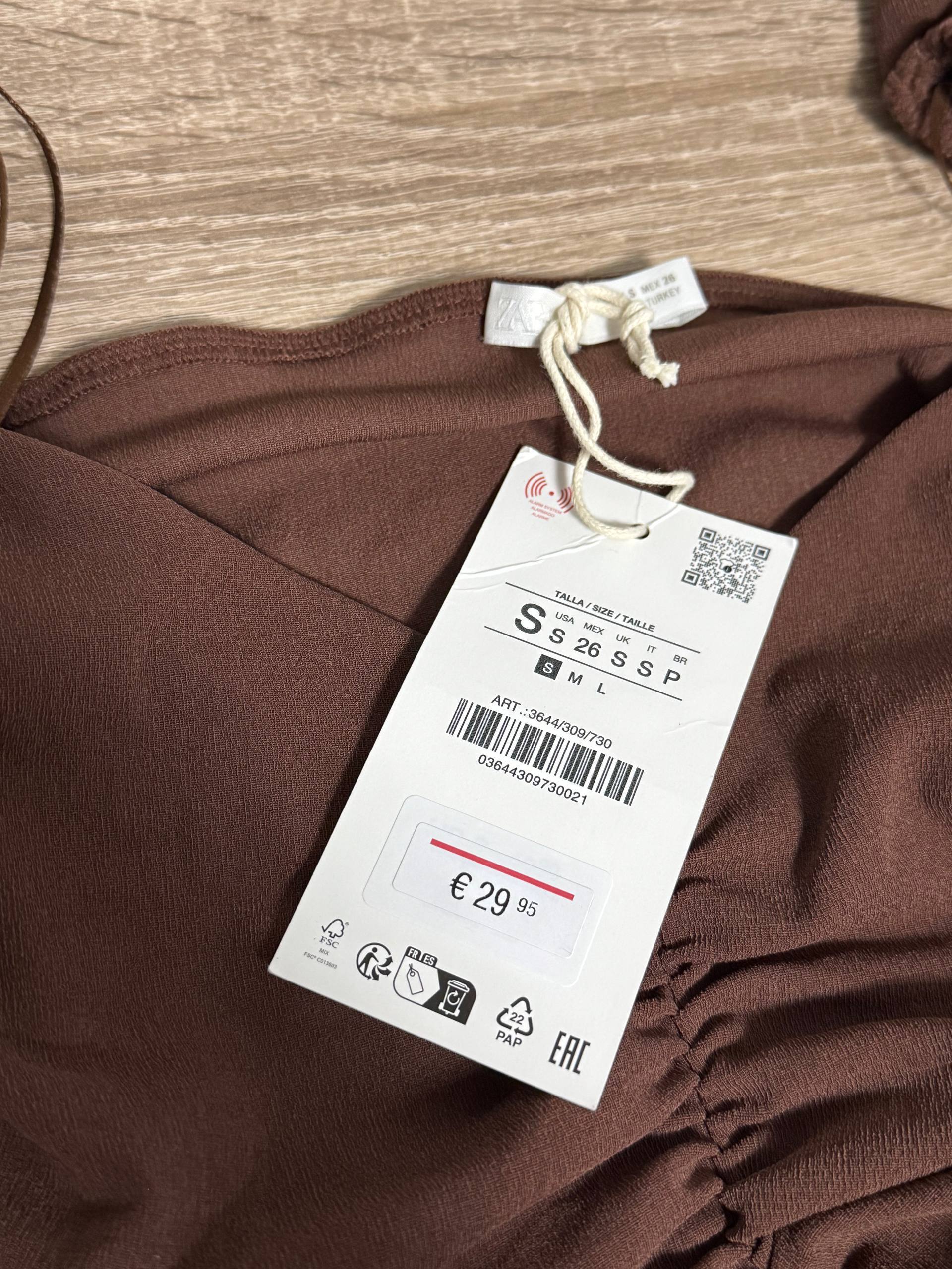 Платье Zara, размер S, новое