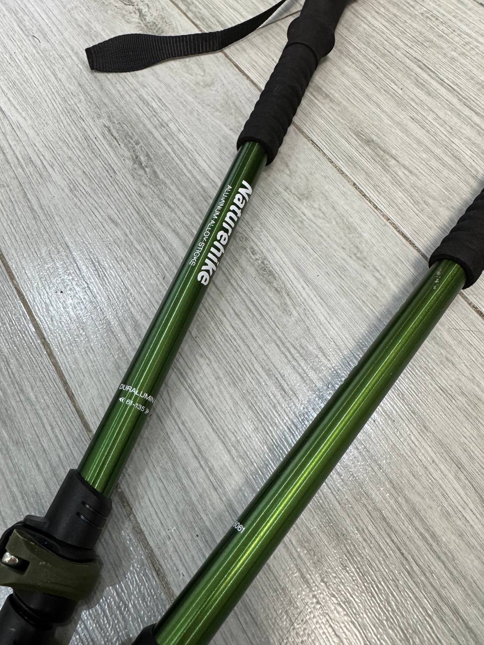 Трекинговые палки Naturhike 61-135 см