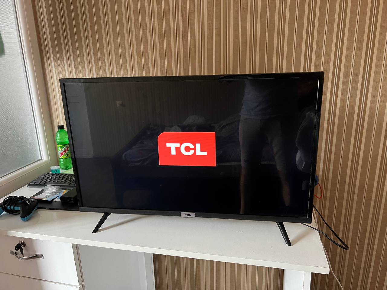 Телевизор TCL 32 Smart TV