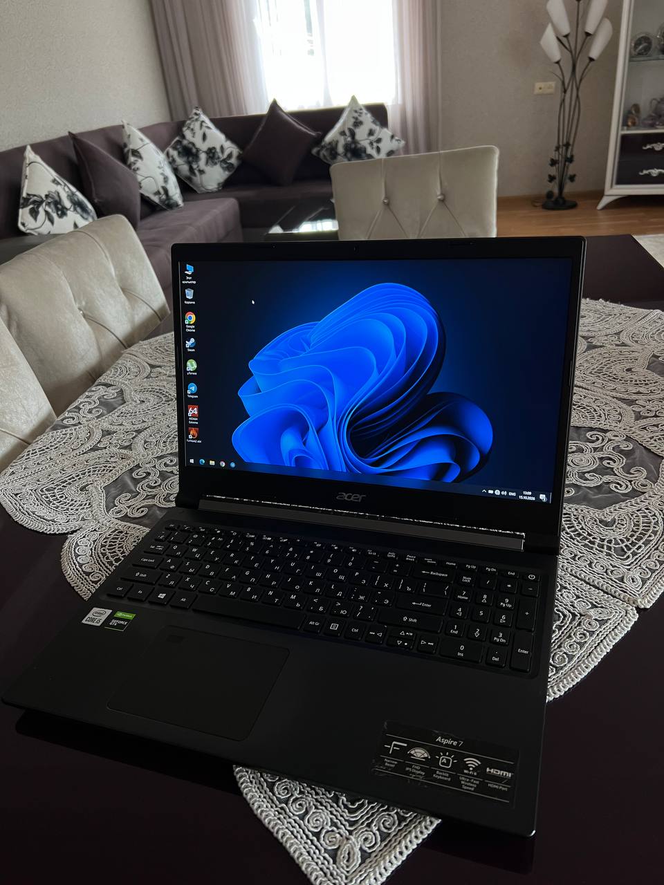 Игровой ноутбук Acer Aspire 7 (i5-10300H, GTX 1650, 16GB)