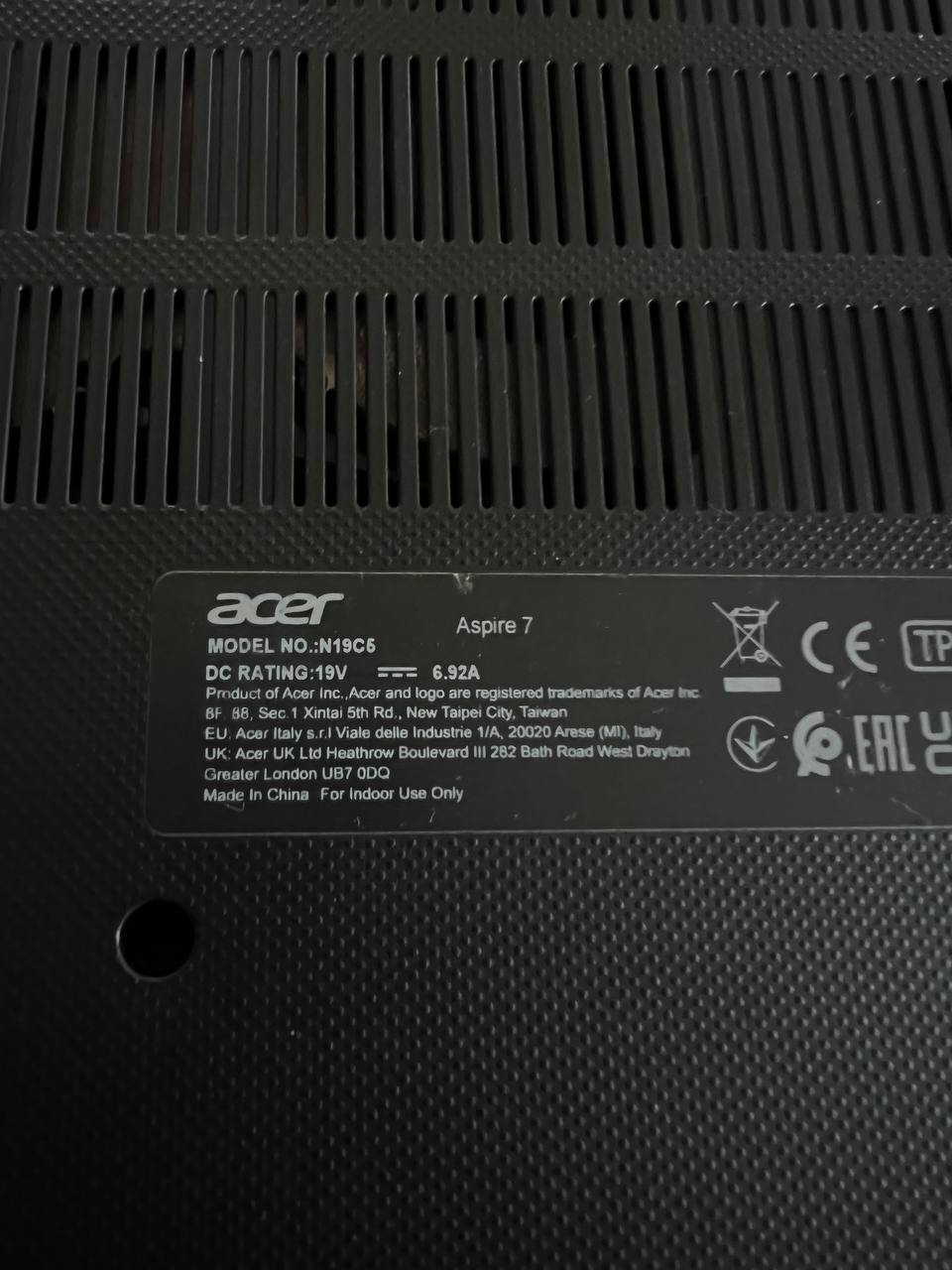 Игровой ноутбук Acer Aspire 7 (i5-10300H, GTX 1650, 16GB)