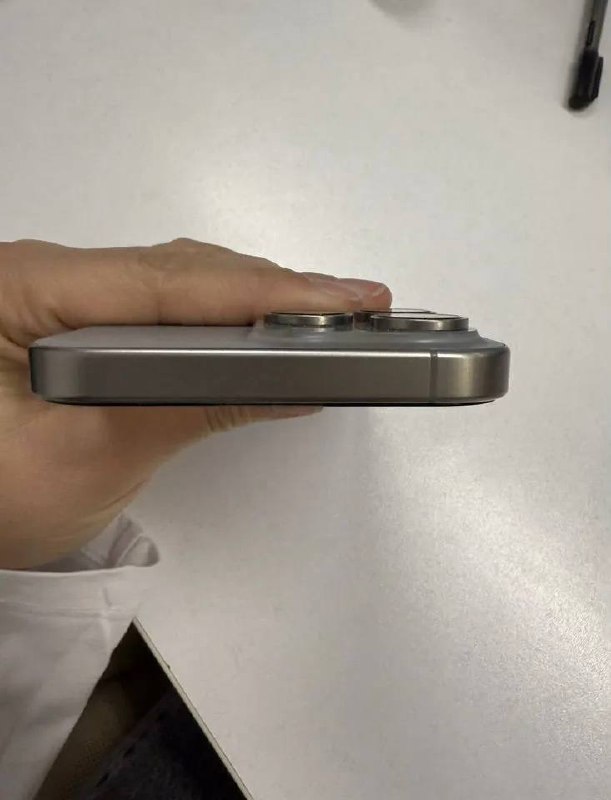 iPhone 15 Pro Max 256 ГБ Natural Titanium