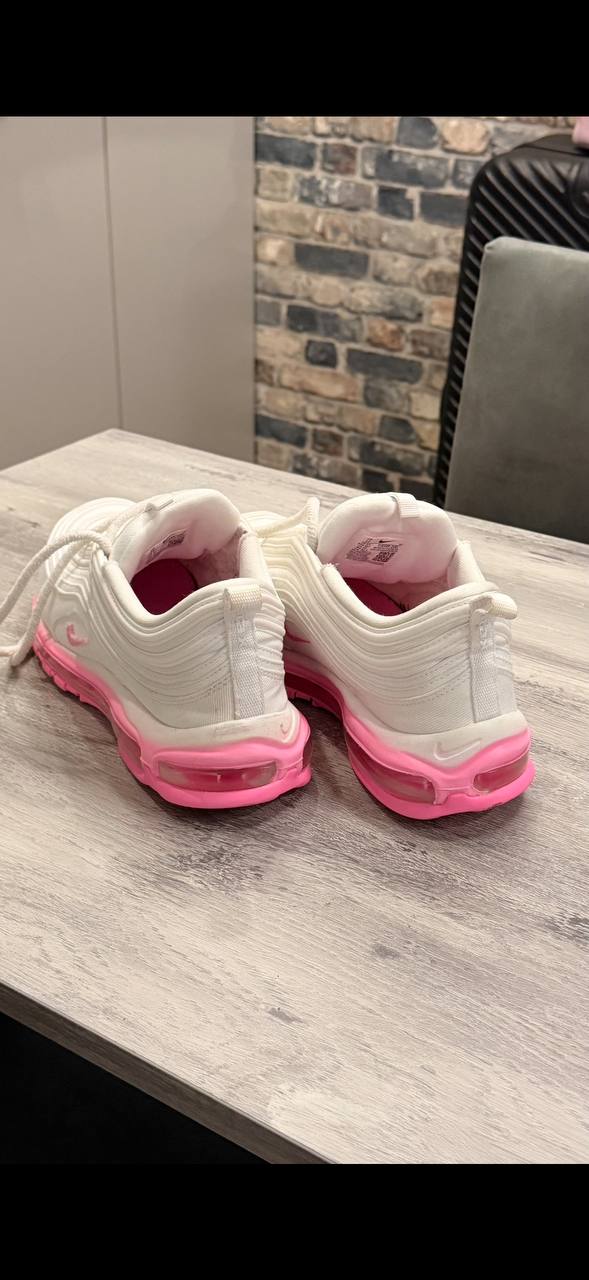 Оригинальные Nike кроссовки