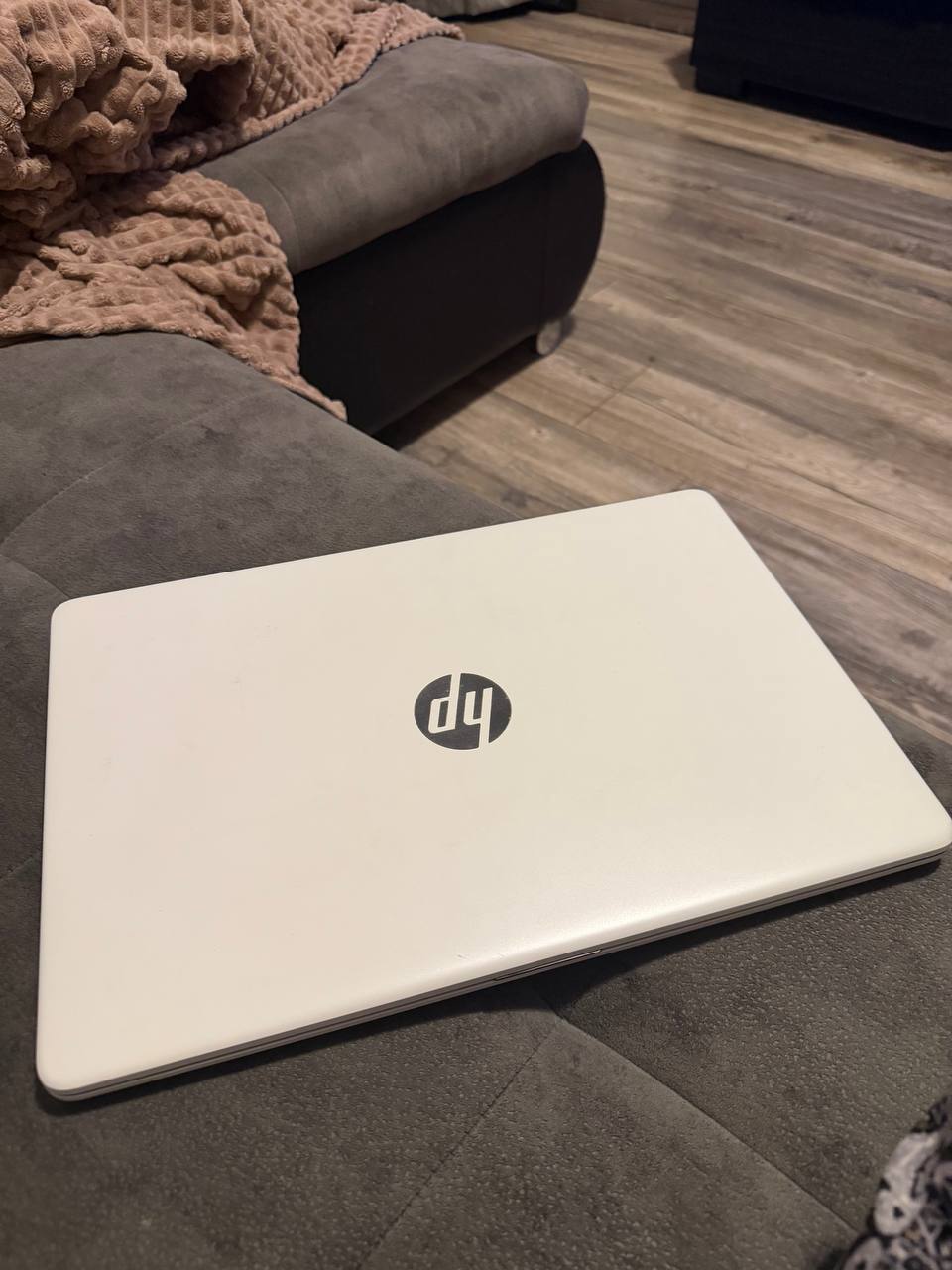 Ноутбук HP 15s-fa2046nt (Core i3-1115G4, 8 ГБ, SSD 256 ГБ)