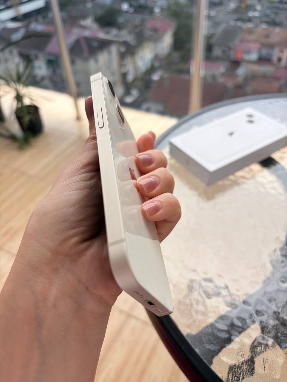 iPhone 13 128 GB White