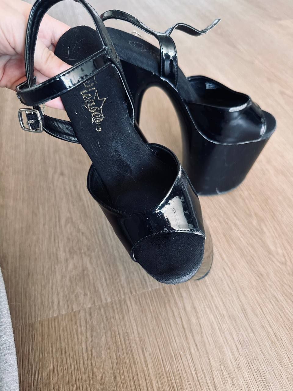 Ботинки Pleaser стрипы-тройки, р. 37-38