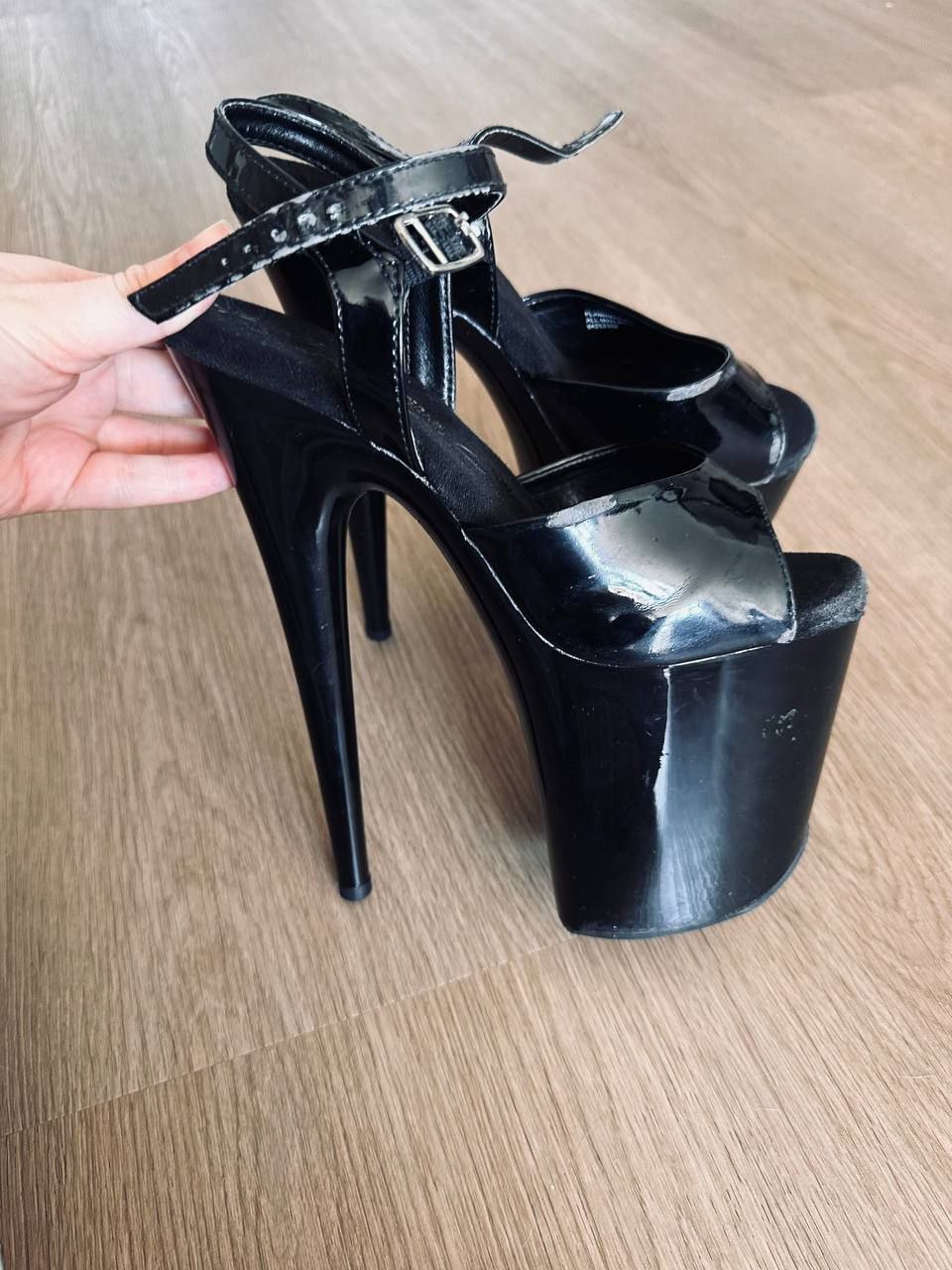 Ботинки Pleaser стрипы-тройки, р. 37-38