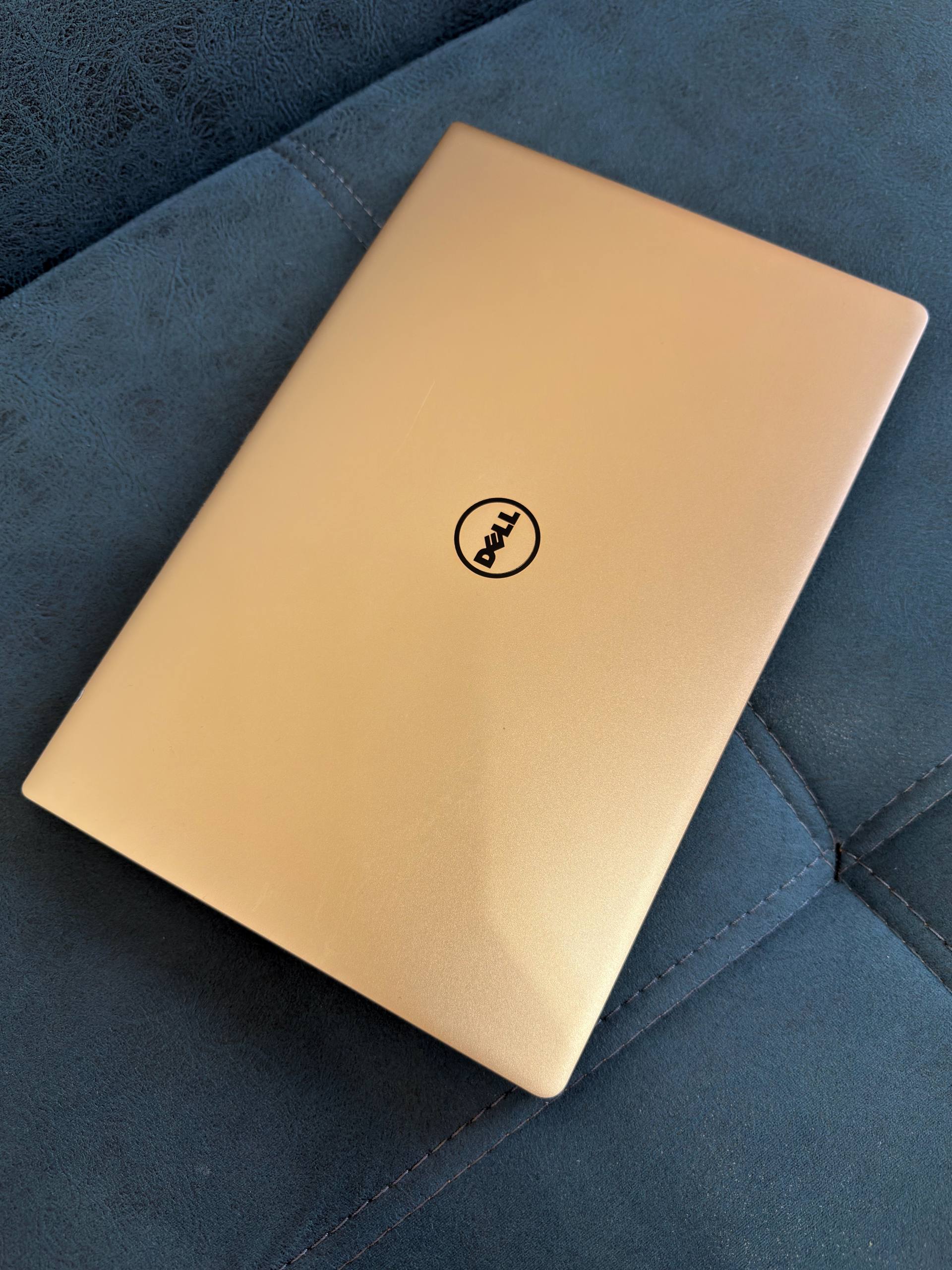 Ноутбук Dell XPS 13 9360 Carbon