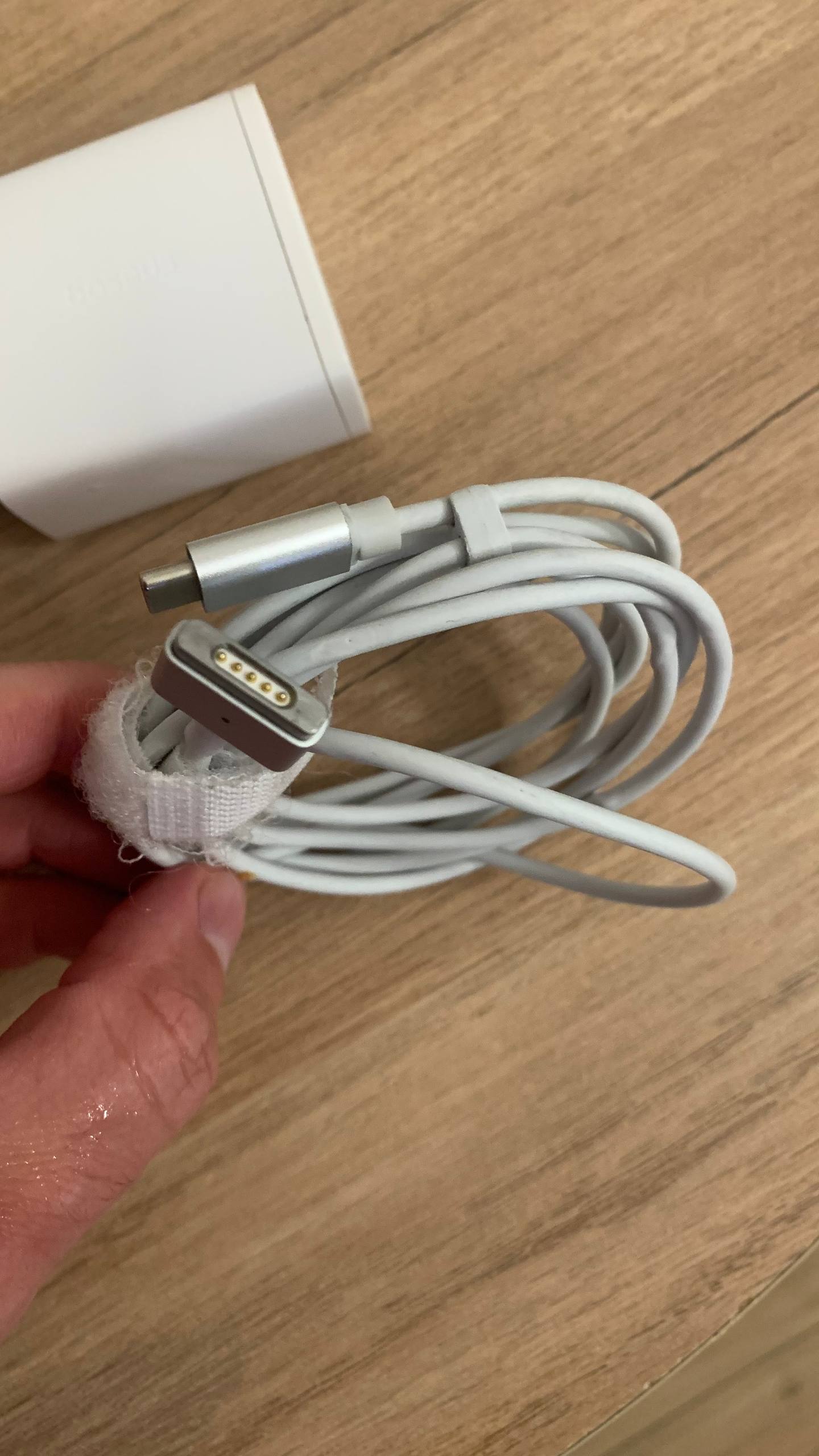 Блок питания Baseus MagSafe 2 65 Вт для MacBook