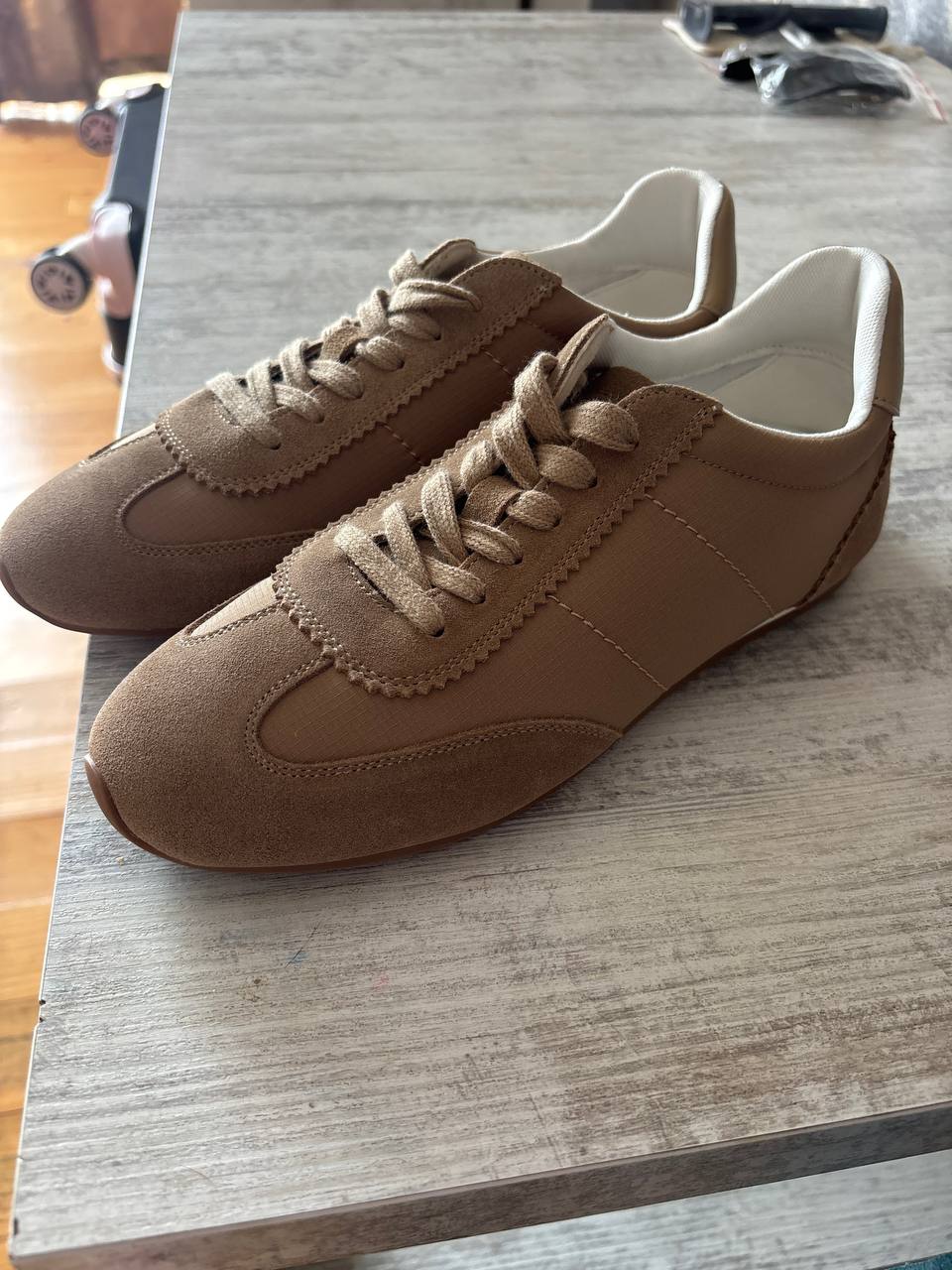 Женские кроссовки Tomas Manz, 38-38.5