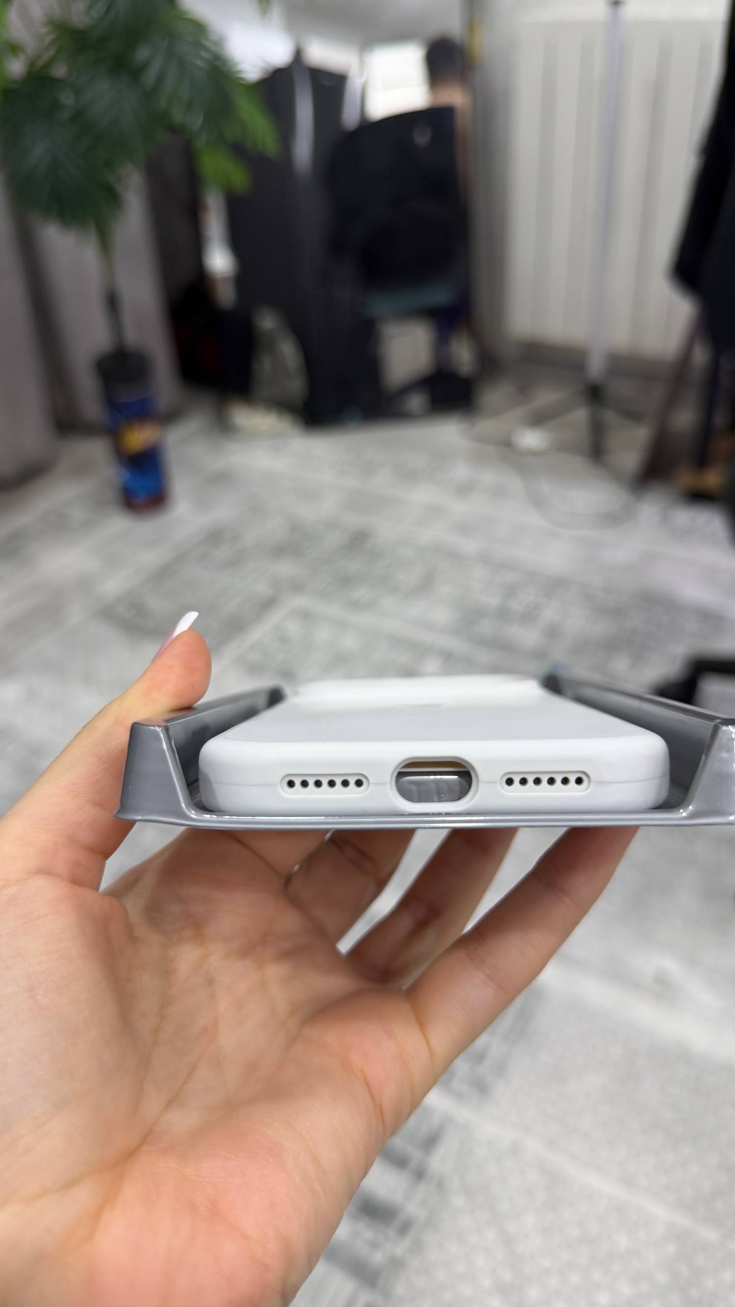 Силиконовый чехол для iPhone 17 Pro Max
