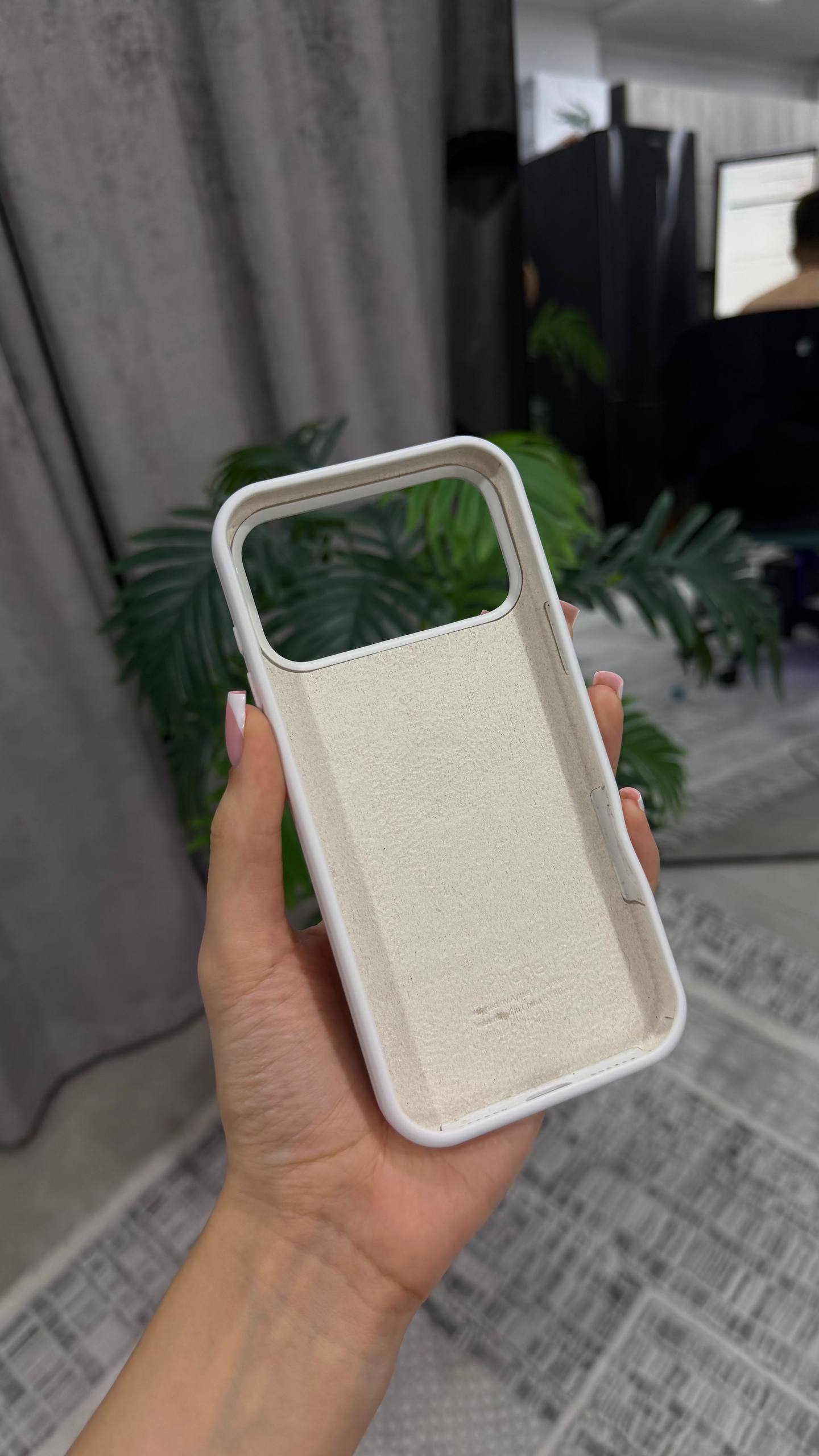Силиконовый чехол для iPhone 17 Pro Max