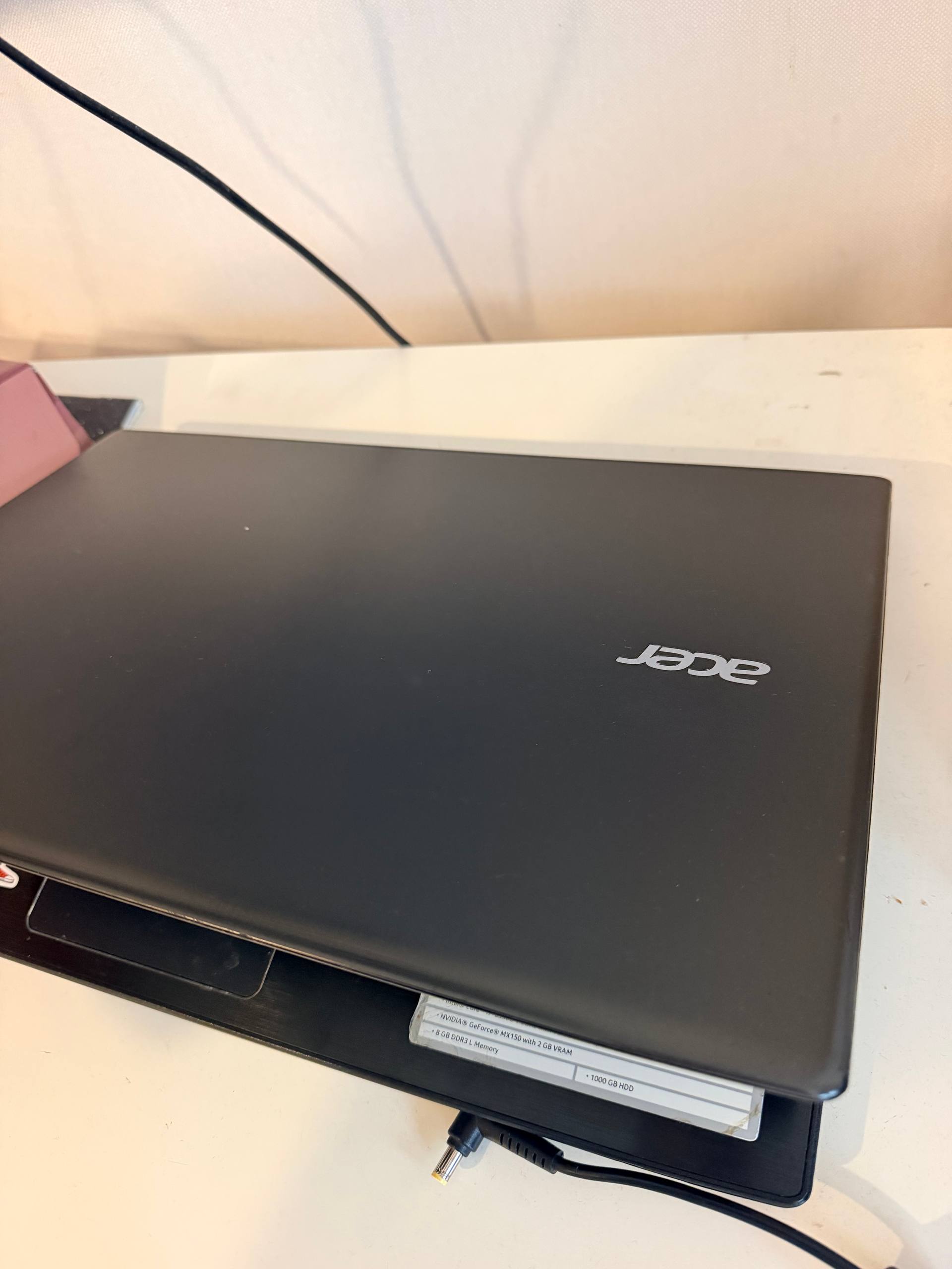 Ноутбук Acer Aspire E15