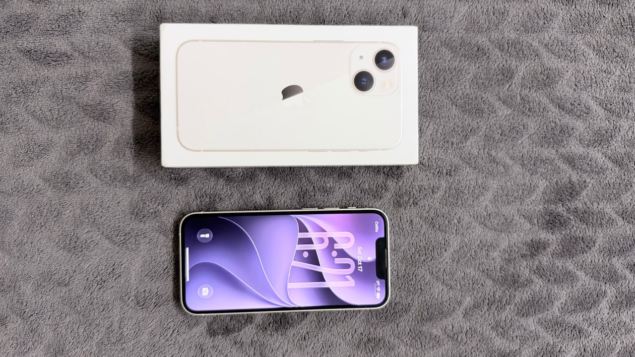 iPhone 13 mini 128 ГБ (Starlight)